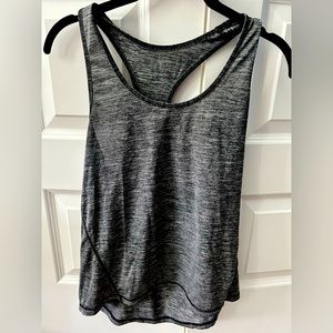 Workout Tank Size Medium